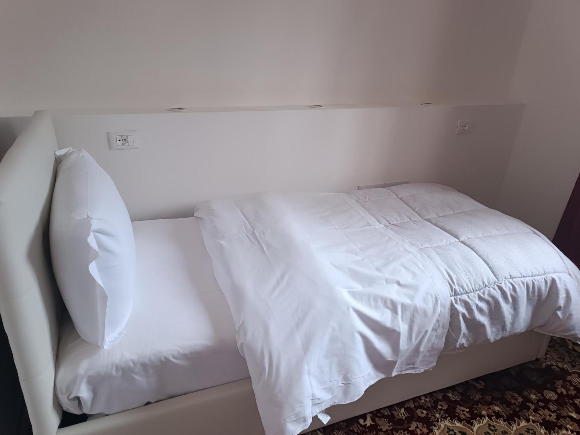 Locazione Turistica 2 Bed and Breakfast Tessera Eksteriør billede